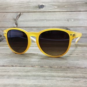 O2 Eyewear 7143 Candy Matte Finish Sunglasses(Y)